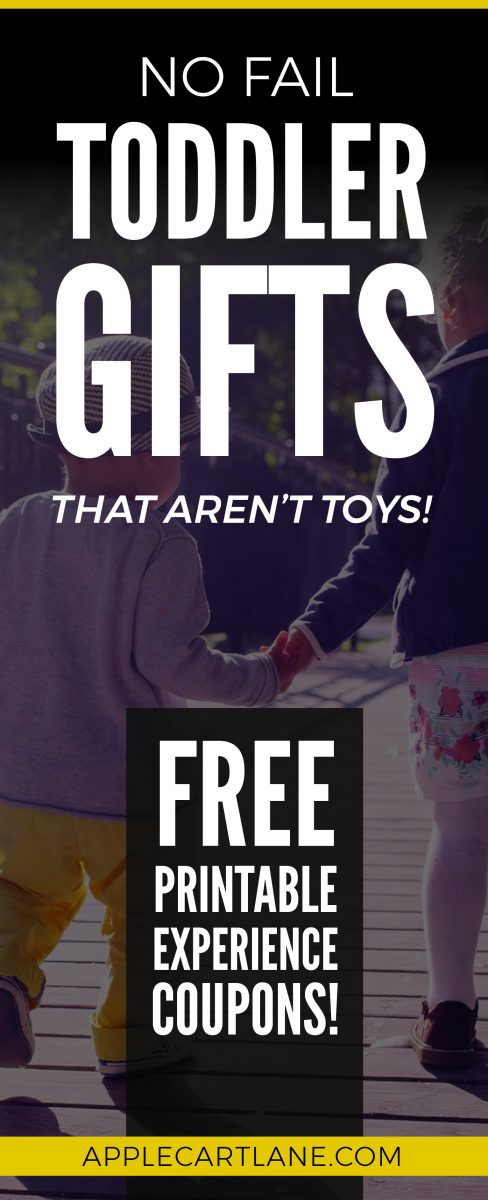 Non-toy gifts that toddlers (and parents) will love! Toddler gift ideas - toddler toys - gift ideas for one year olds - gift ideas for toddlers, baby gift ideas, toddler gift guide - gift for toddler girl - gift for toddler boy - unique toddler gift - toddler christmas gift
